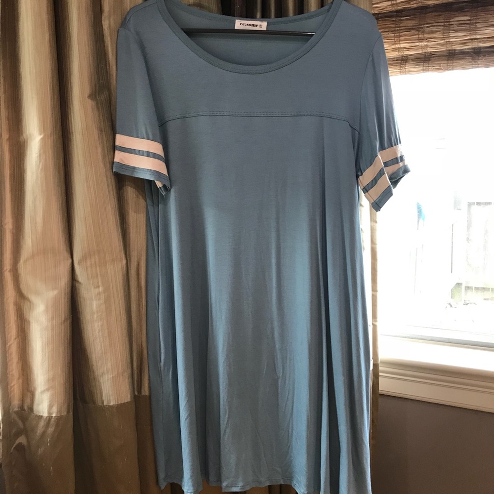 Blue dress